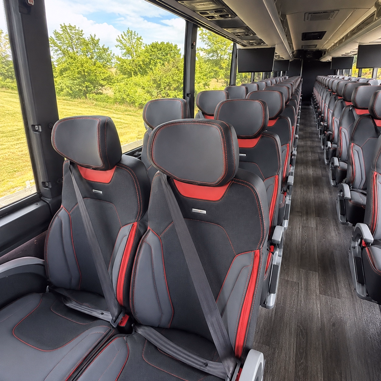 charter buses for bass pro shops and o reilly auto parts corporate campus visits