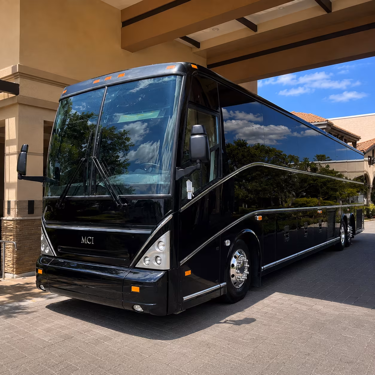 missouri state bears game day buses for fans and alumni